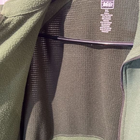 Men’s REI Green Jacket - XL - Picture 4 of 4